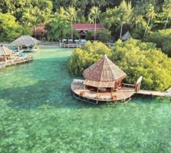 hotel bintang 3 di raja ampat